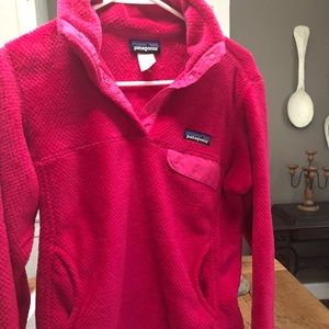 Hot pink Patagonia Snap-T fleece pullover/sweater